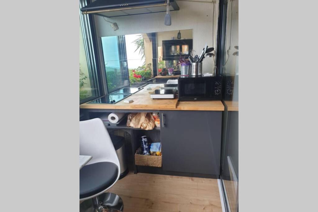 Magnifique Studio Cassis Luaran gambar